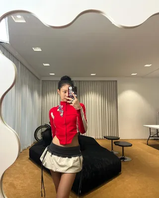 가을을 물들일🍁❤️레드 스타일링 이미지