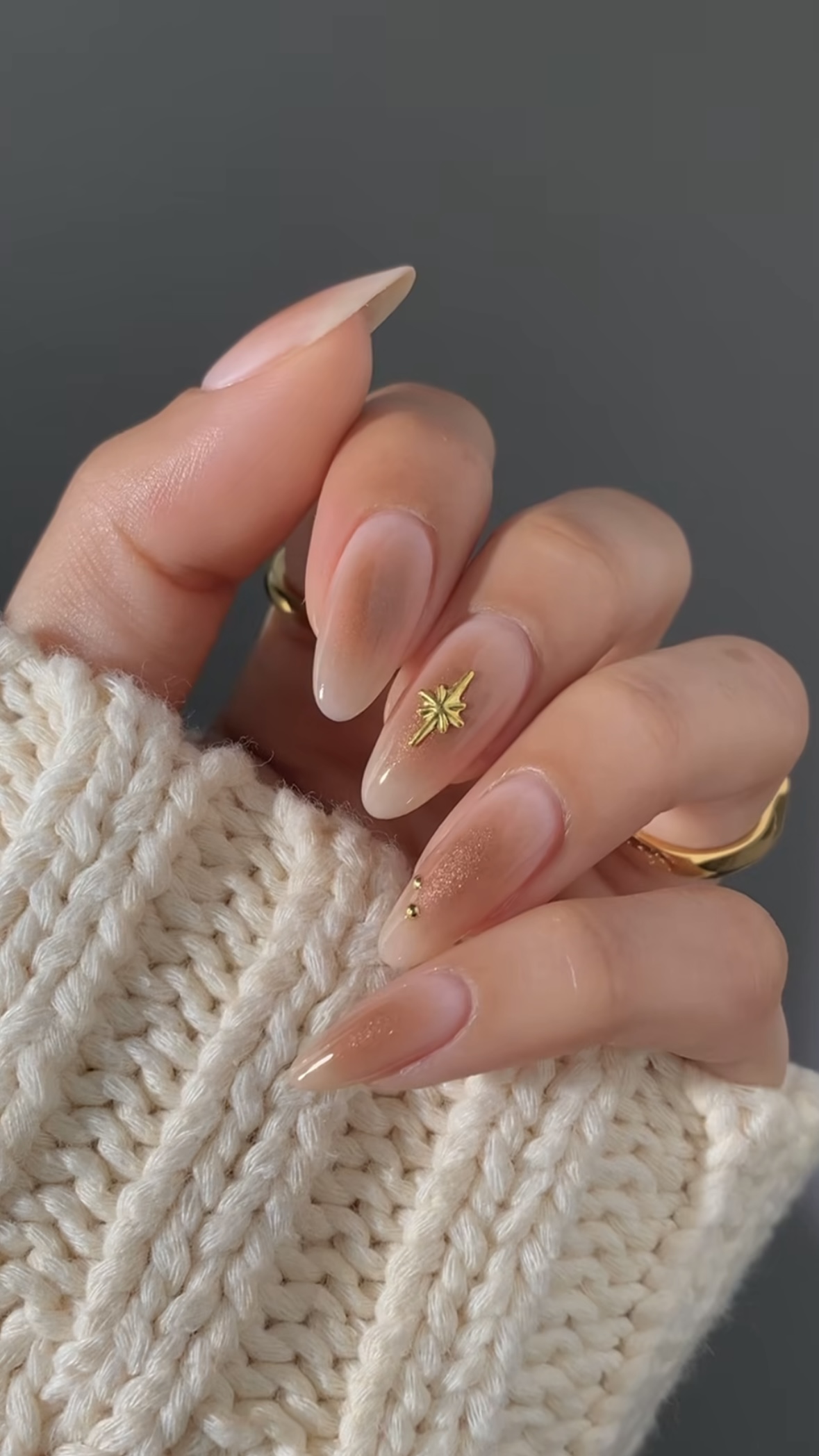 아이섀도우로 네일하기💅✨ 이미지