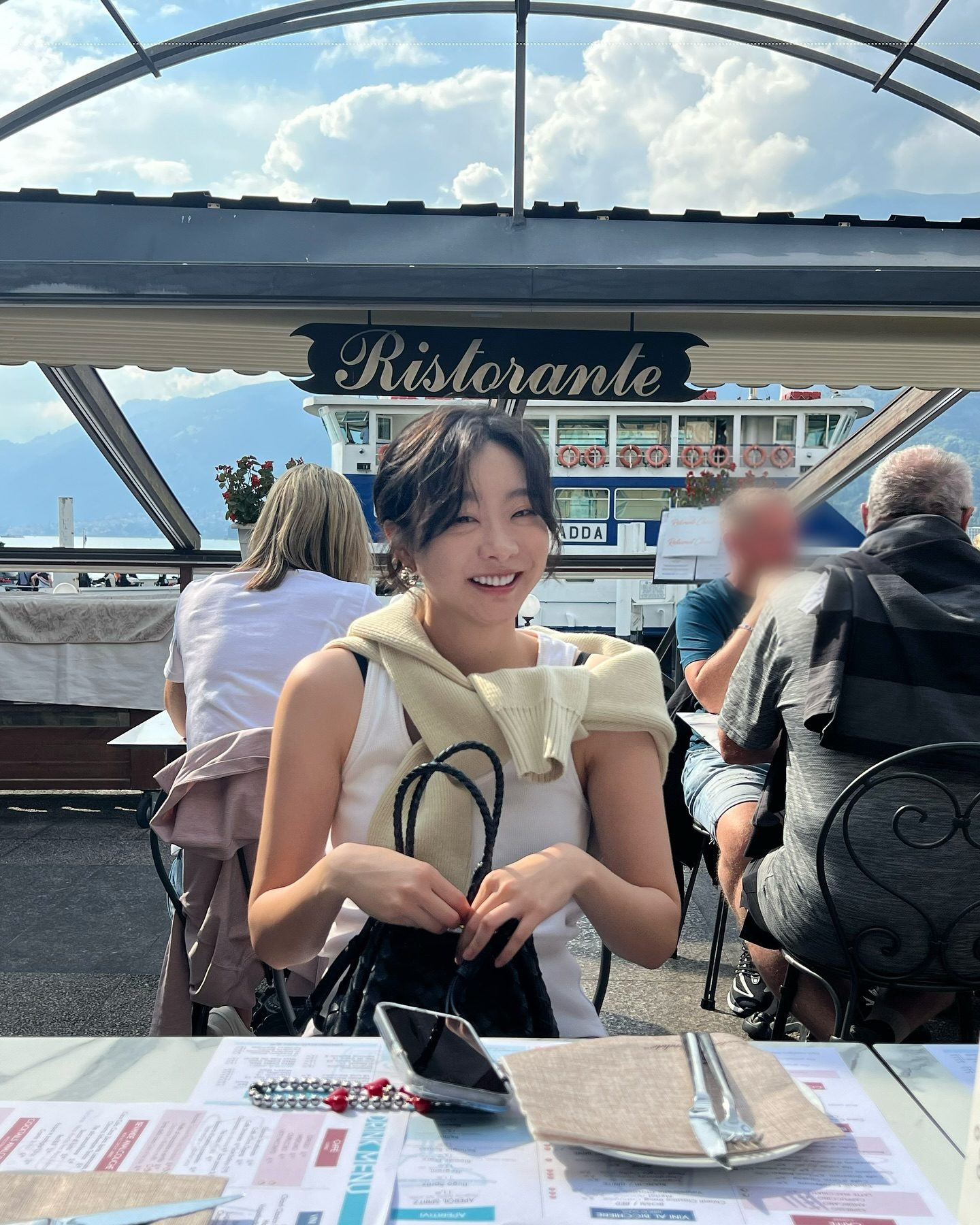 김다미