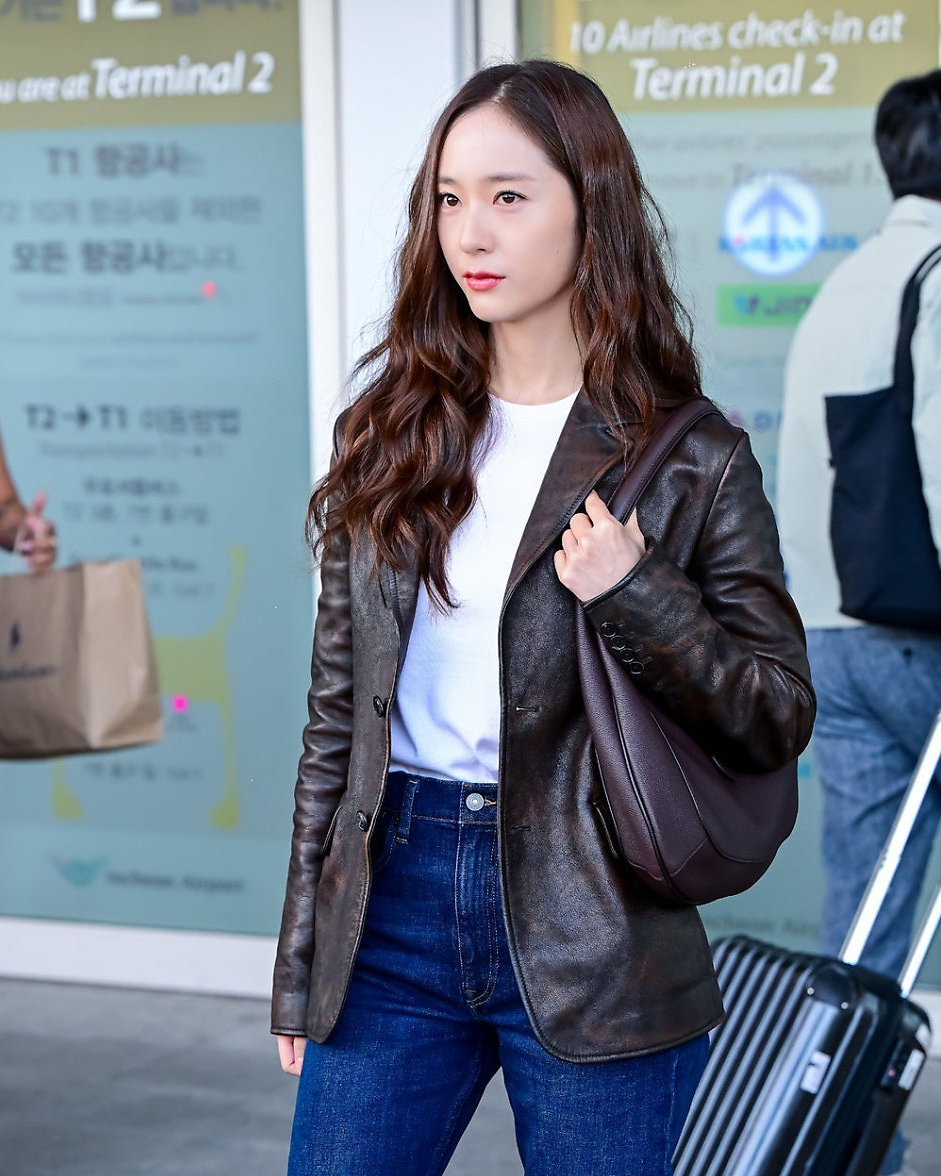 브라운 레더로 감성 챙겨🤙🏻🤎 이미지2