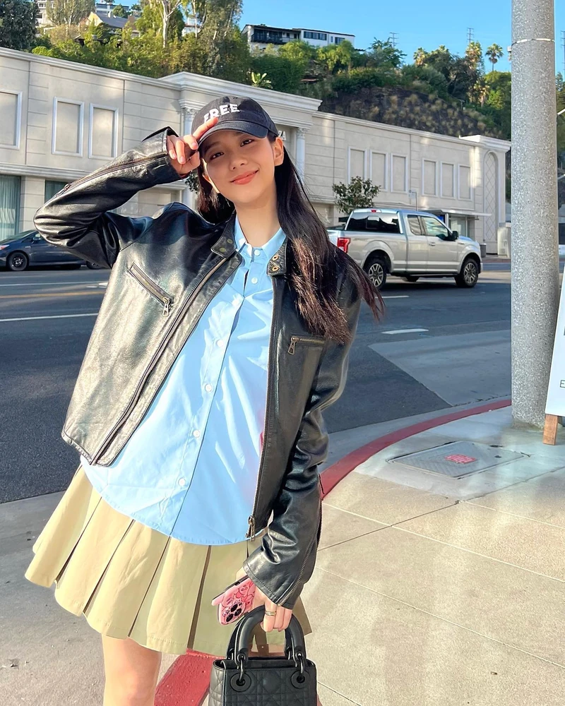 가을 꿀조합 코디🍯셔츠+스커트 이미지1