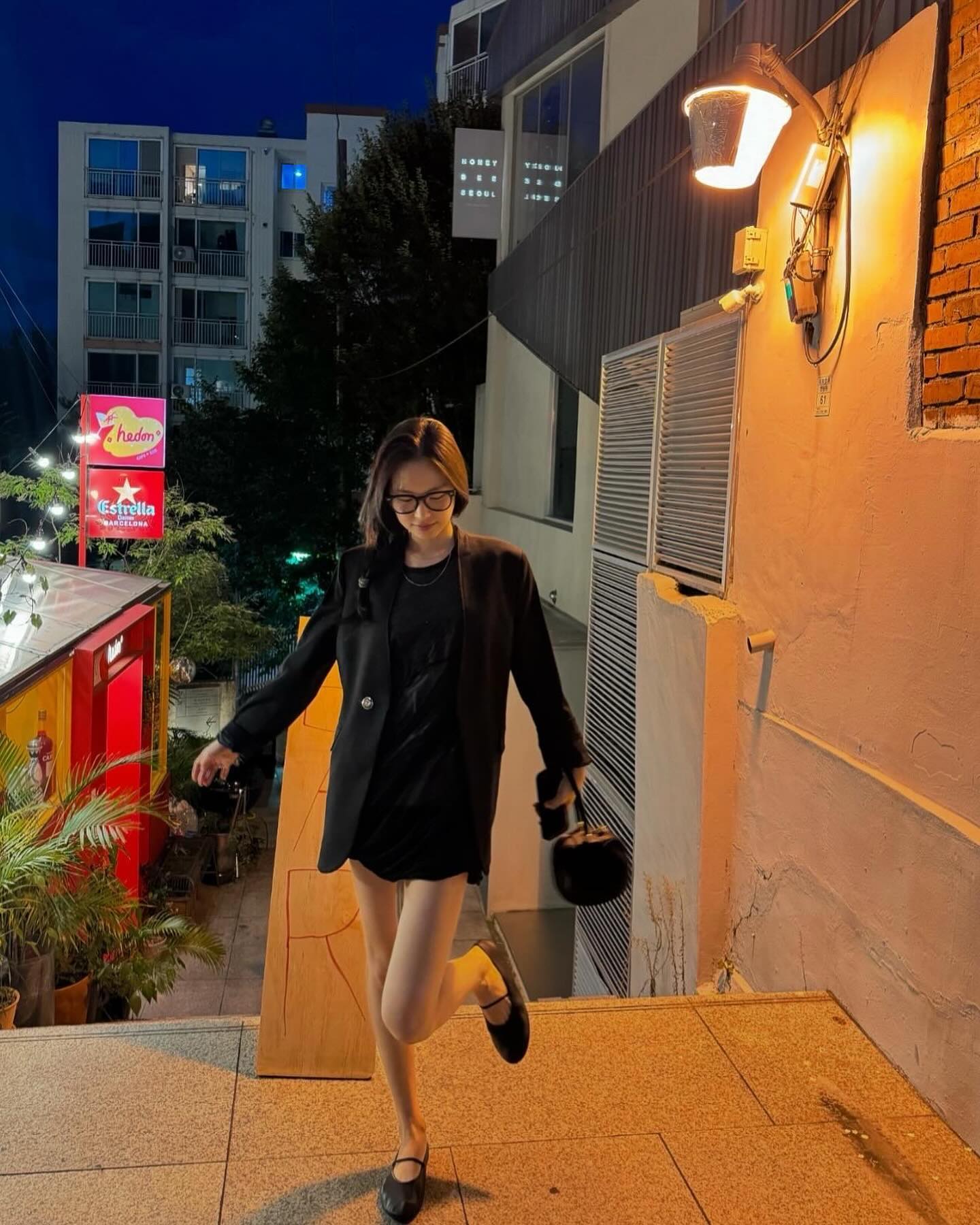 올블랙으로 시크하게🖤🖤 이미지