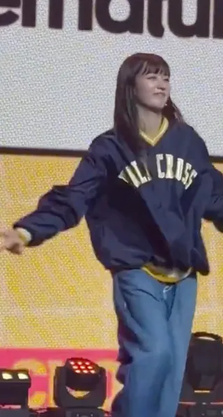 윤보미가 말아주는 슈퍼내추럴💙
보미언니 왤케 춤을 잘춰요... 이미지
