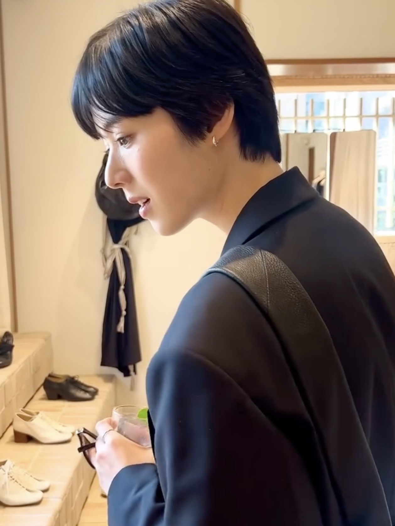 숏컷은 멋지고 장발은 예쁘고🌹 이미지"