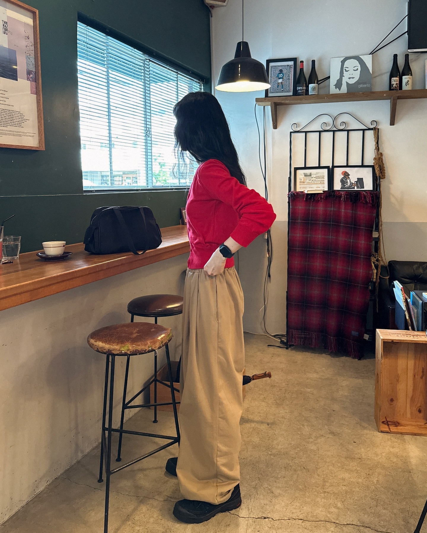 가을엔 베이지팬츠 입어야지🍂 이미지