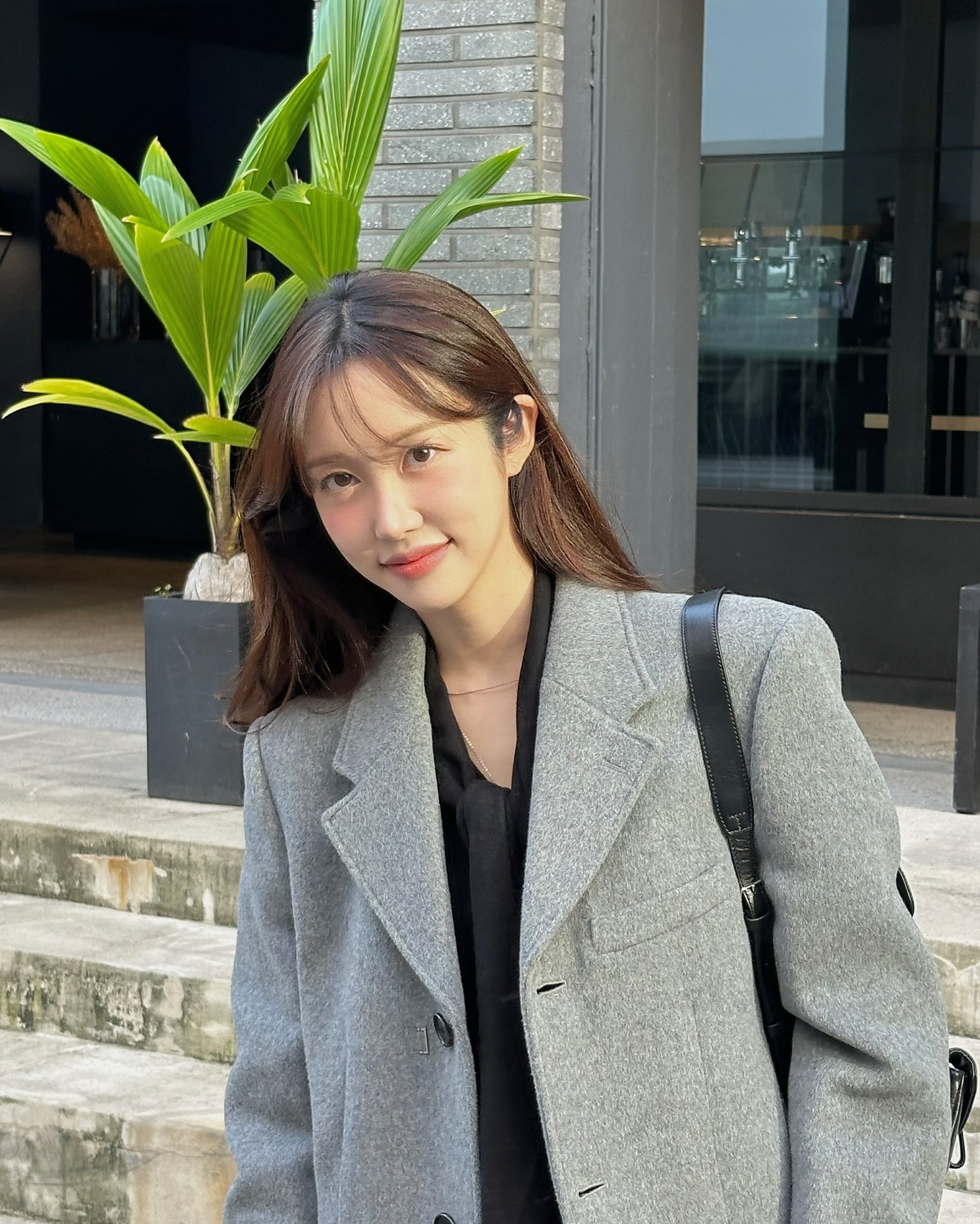 FW 코디 필수 컬러🩶그레이 자켓 이미지6