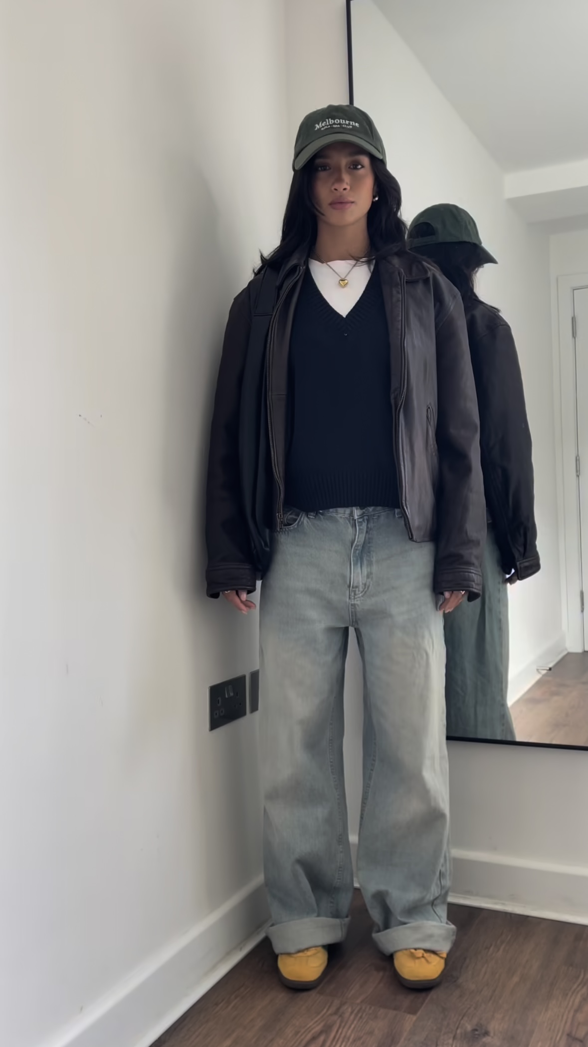 간절기 옷 고민을 덜어줄 휘뚤마뚤 일주일 코디💛 이미지