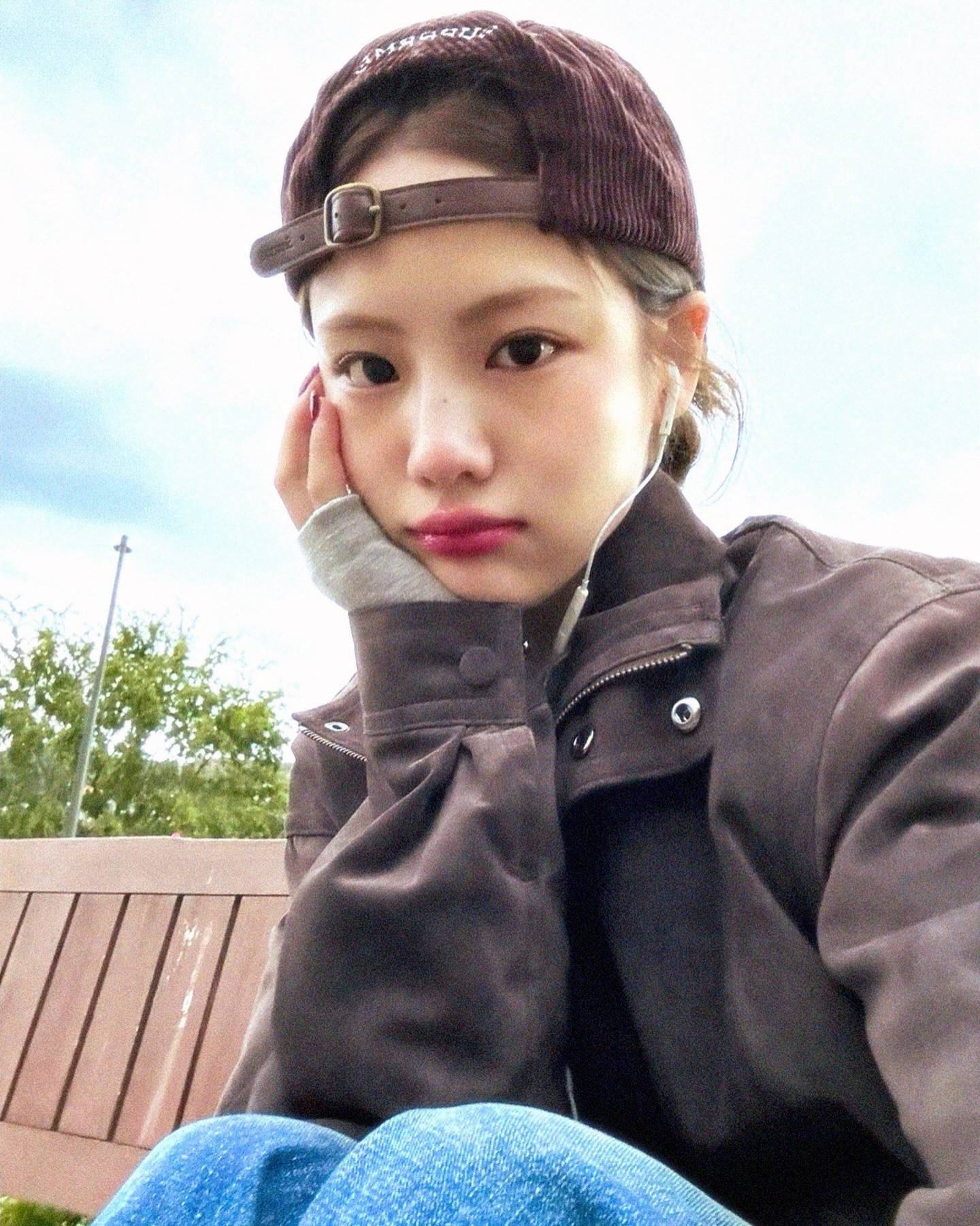 가을이 좋은🤎조아람의 가을룩 이미지3