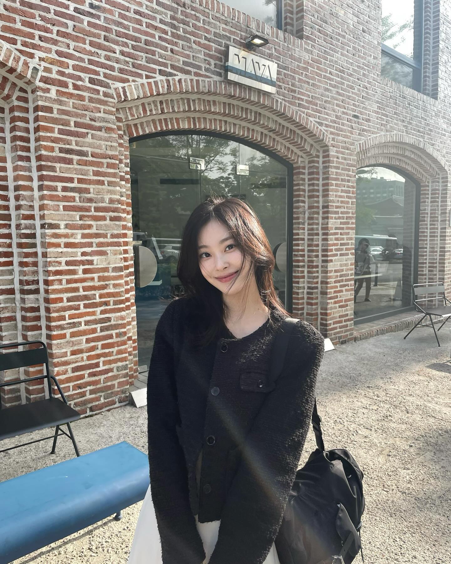 블랙러버들 다 드루와🖤
지금 입기 딱 좋은 블랙 아우터 3가지!

1. 블랙 트위드자켓
2. 블랙 레더 자켓
3. 블랙 퀄팅 점퍼 이미지