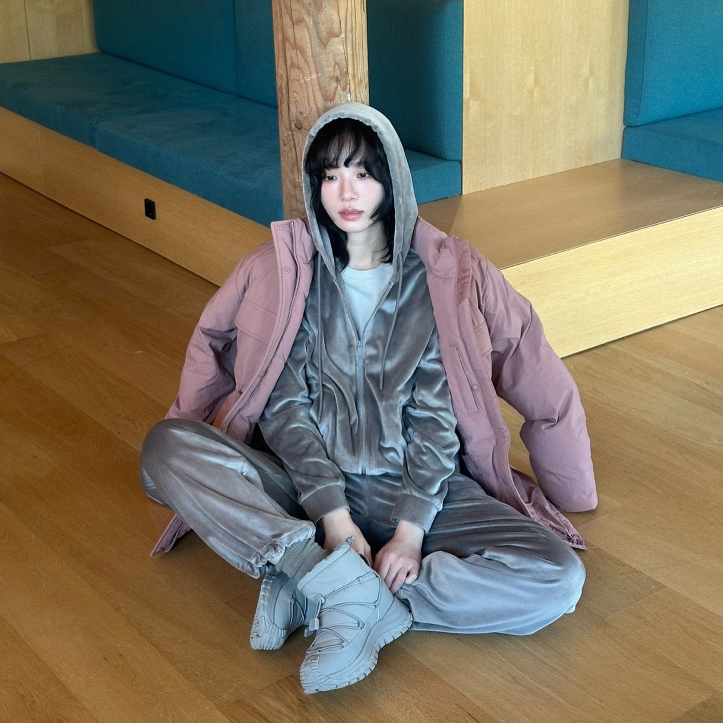 놓칠 수 없는🖤숏패딩 스타일링
편안한데 스타일리쉬해✨ 이미지