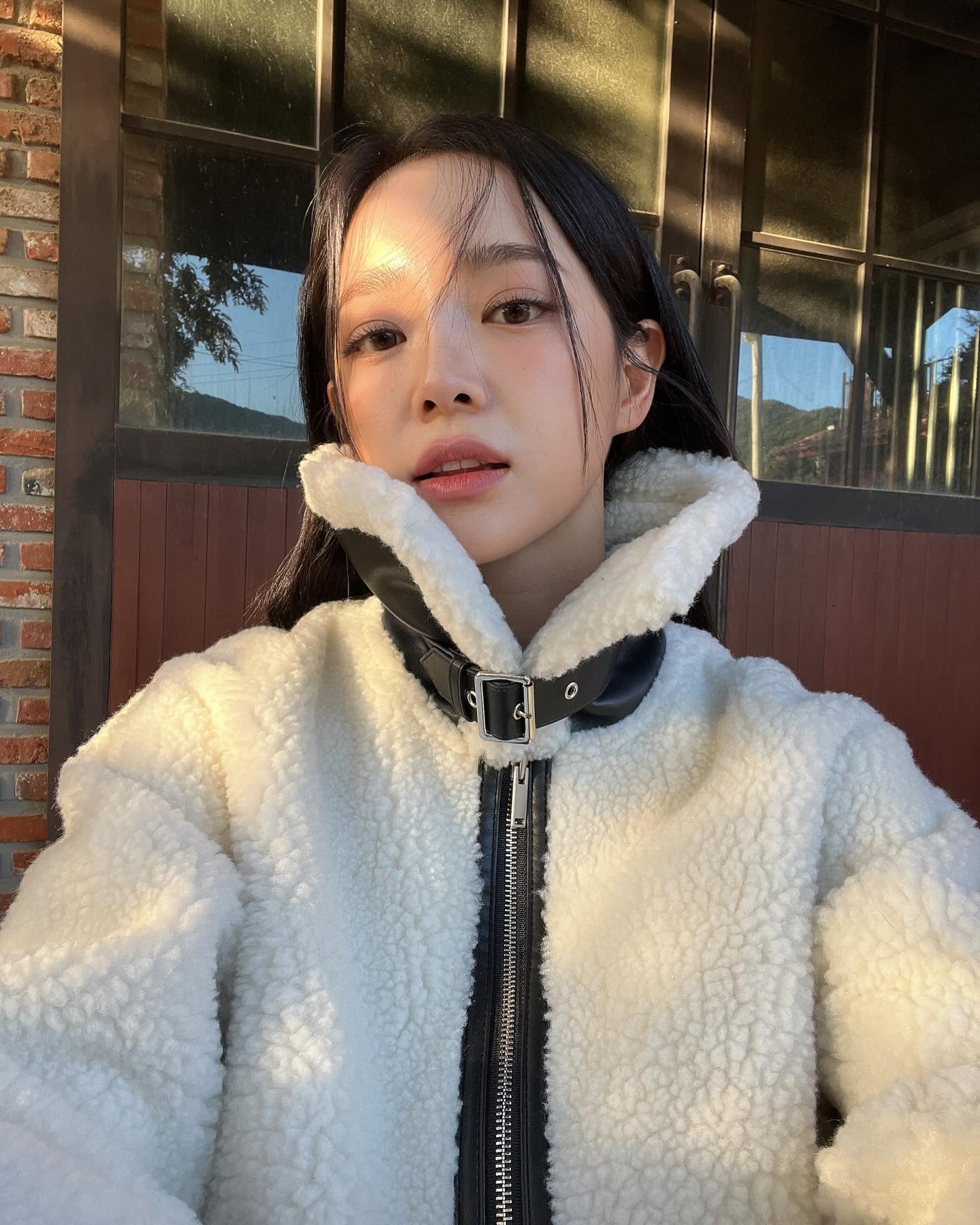 입기만 해도 느낌 좋은🖤무스탕 이미지