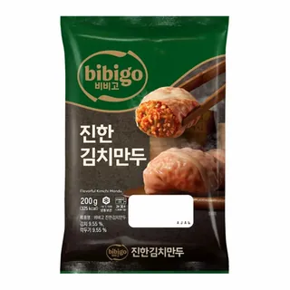 비비고 김치 만두 구매하신 분?🚨
CJ제일제당이 제조한 ‘비비고 진한 김치만두’ 일부 제품에 플라스틱이 들어간 것으로 확인되었습니다. 제조일자는 2024년 9월 24일에, 유통·소비기한이 2025년 6월 23일인 제품인데요. 식품의약품안전처는 해당 제품을 구매한 소비자에게 섭취를 중단하고 고객센터에 문의 및 구입처에 반품할 것을 당부했습니다. 이미지