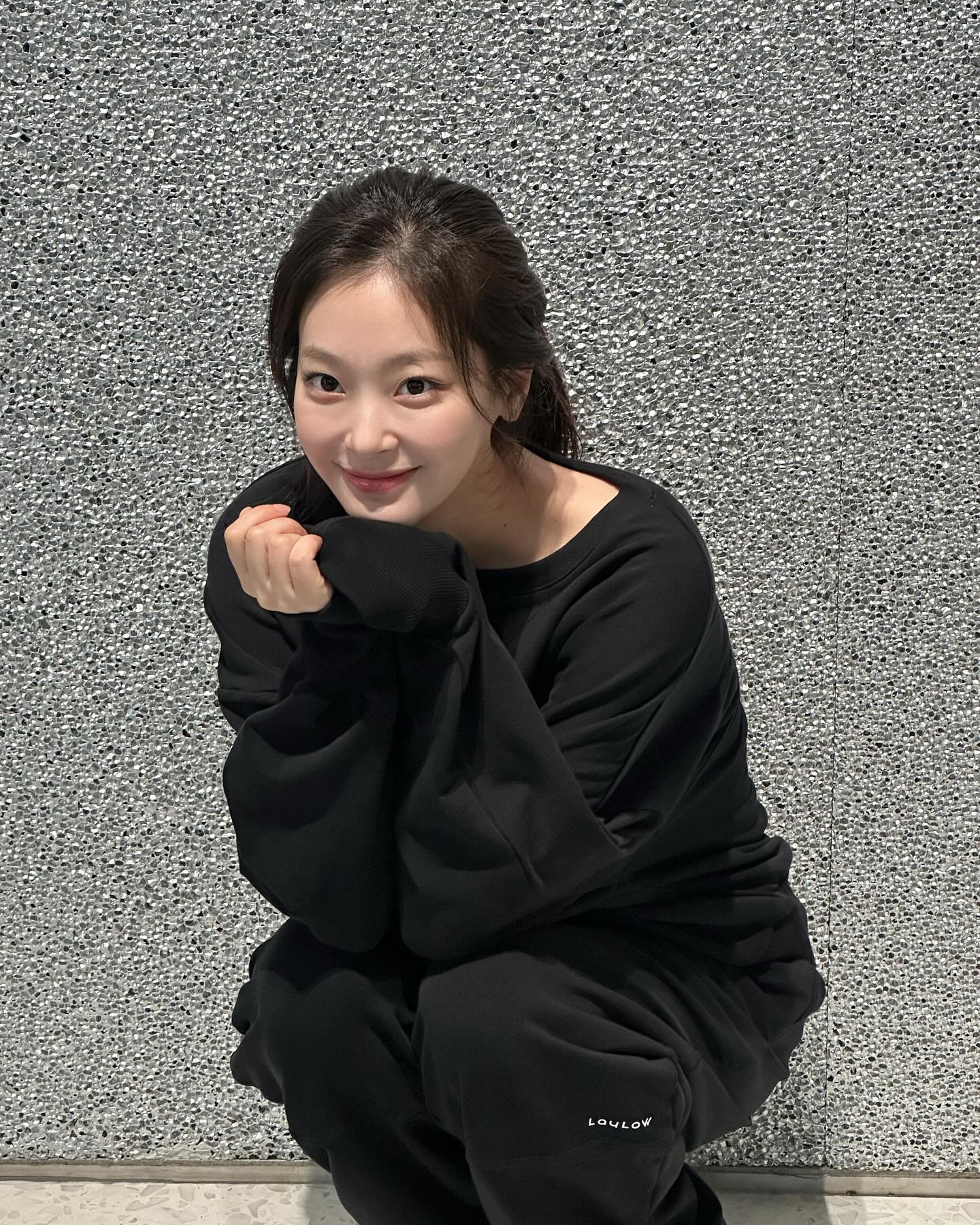 요즘 대세🐱🖤​확신의 고양이상
블랙 컬러로 도도한 매력을 더 돋보이게✨ 이미지8