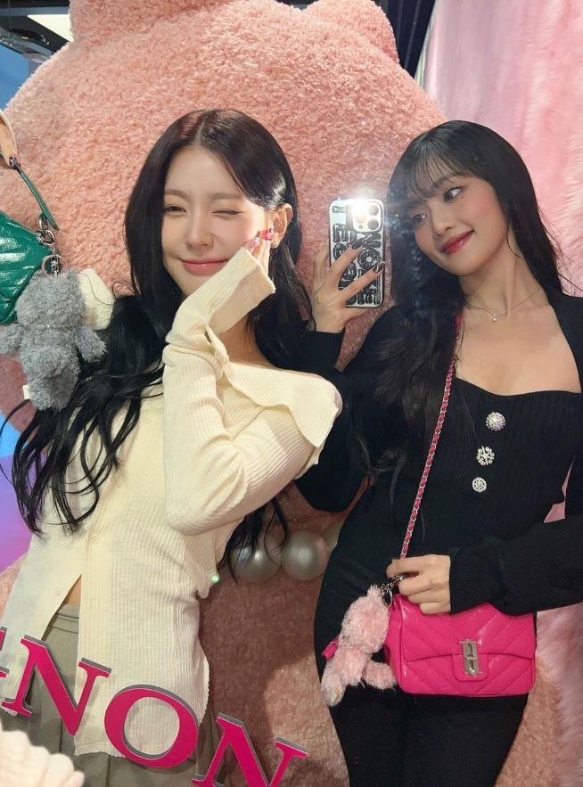 셀럽들 키치 폰케이스💖📱어프어프 이미지7