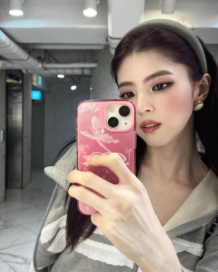 셀럽들 키치 폰케이스💖📱어프어프 이미지