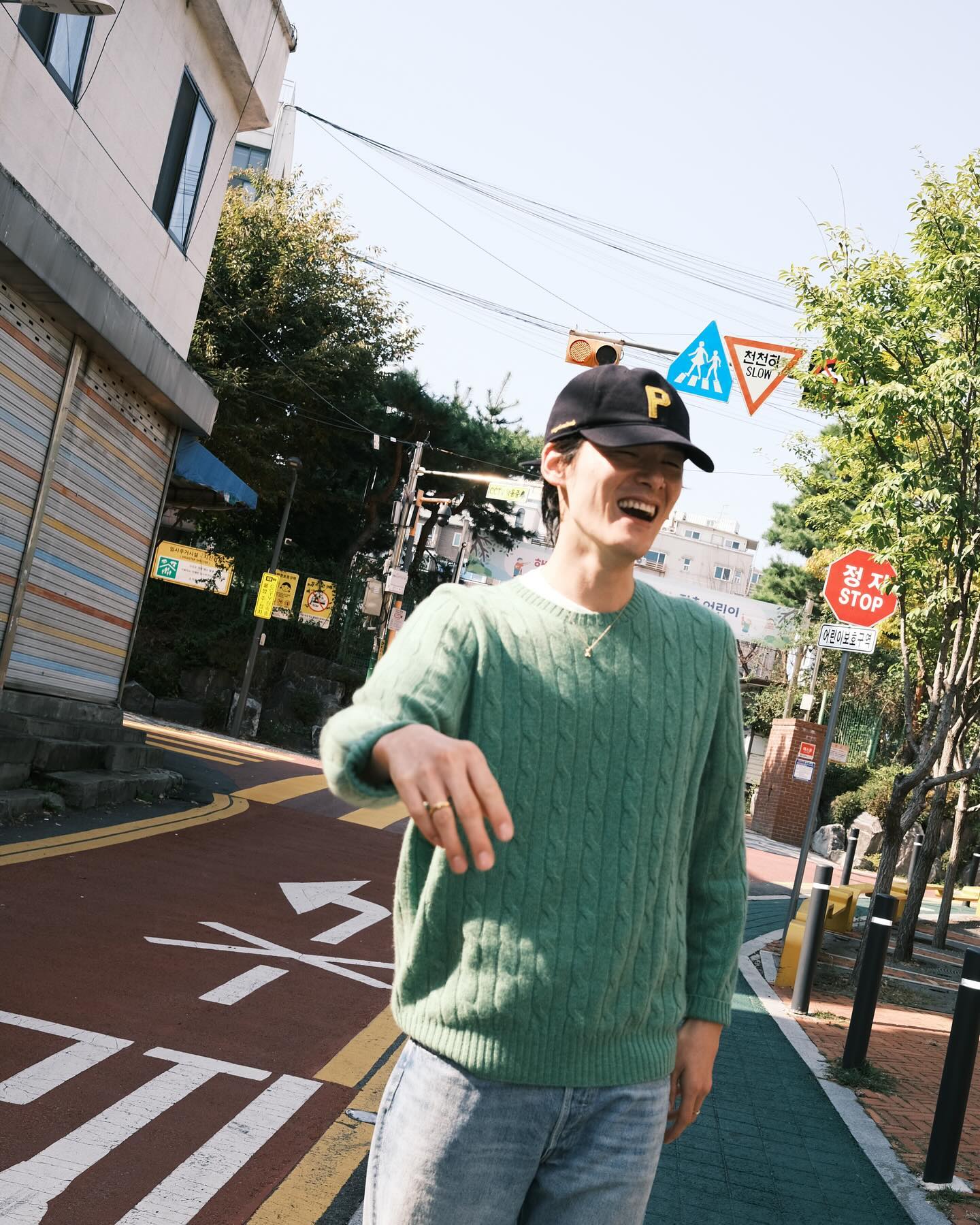포인트 줄 땐 컬러니트🧶 이미지4