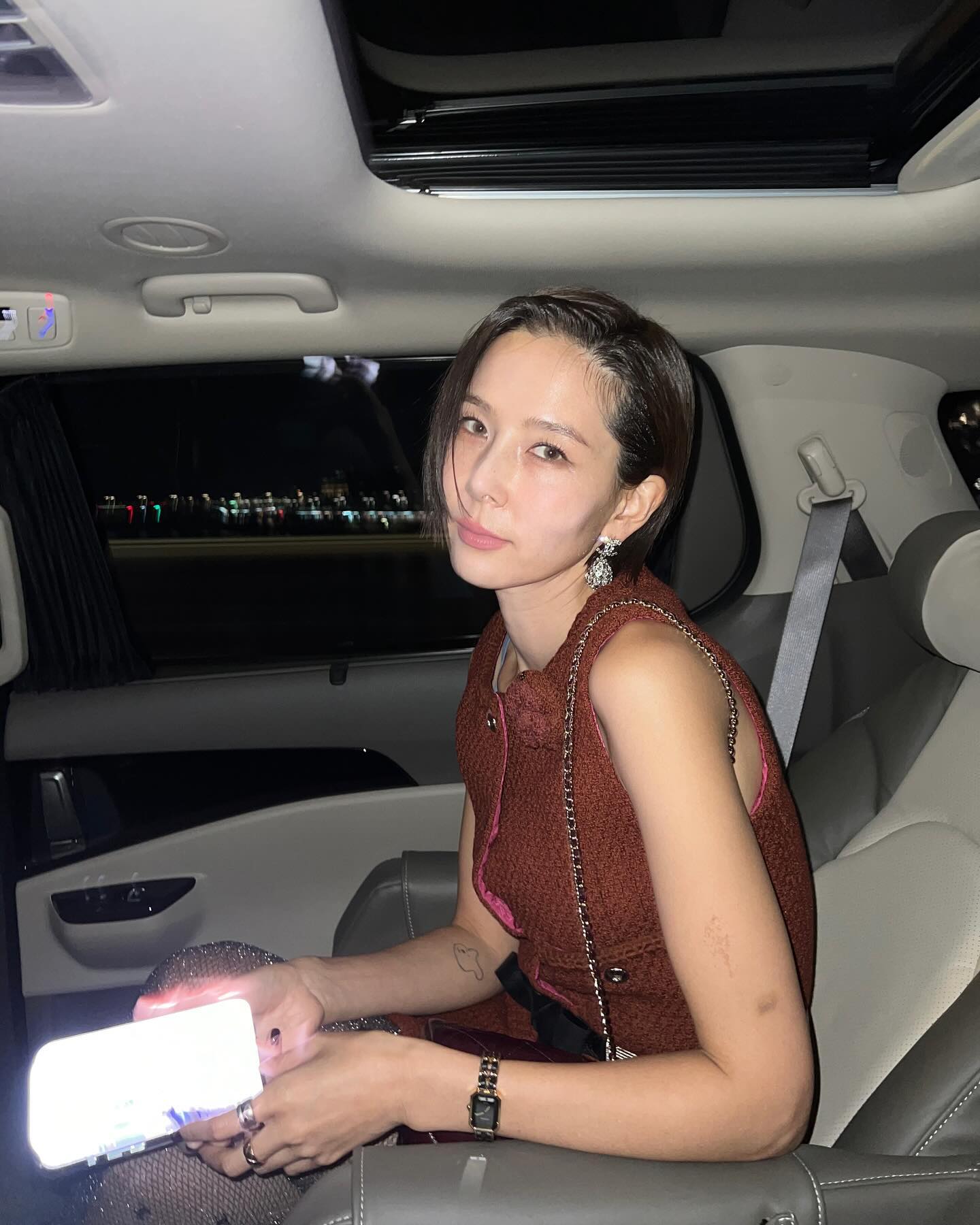 트위드하면 샤넬이지✨🤍
올해는 더 예쁜 2024/25 CHANELCruise💛 이미지