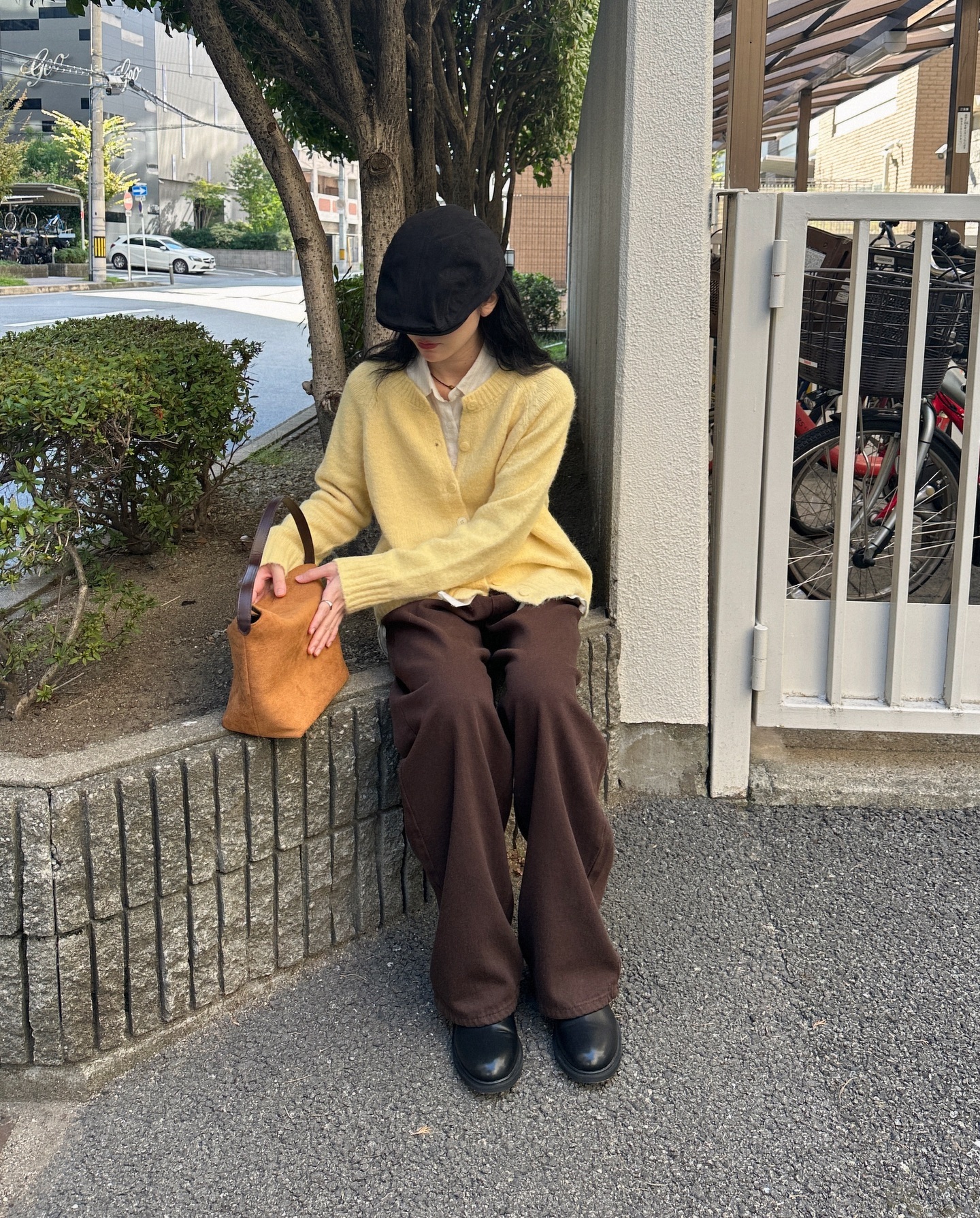 은근 어려운 브라운팬츠 코디🤎 이미지