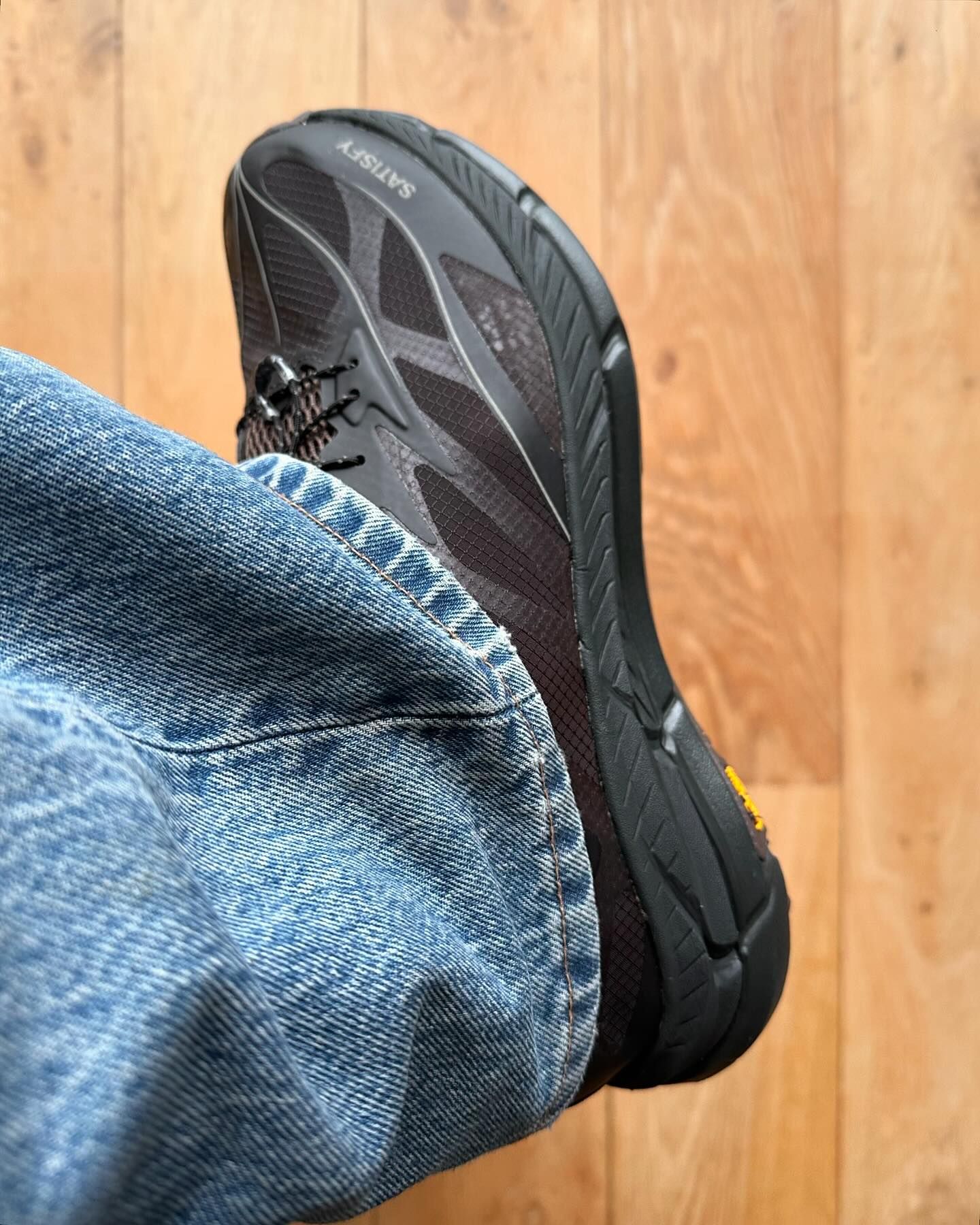 초코맛 호카X새티스파이 착샷🍫🏃 이미지8