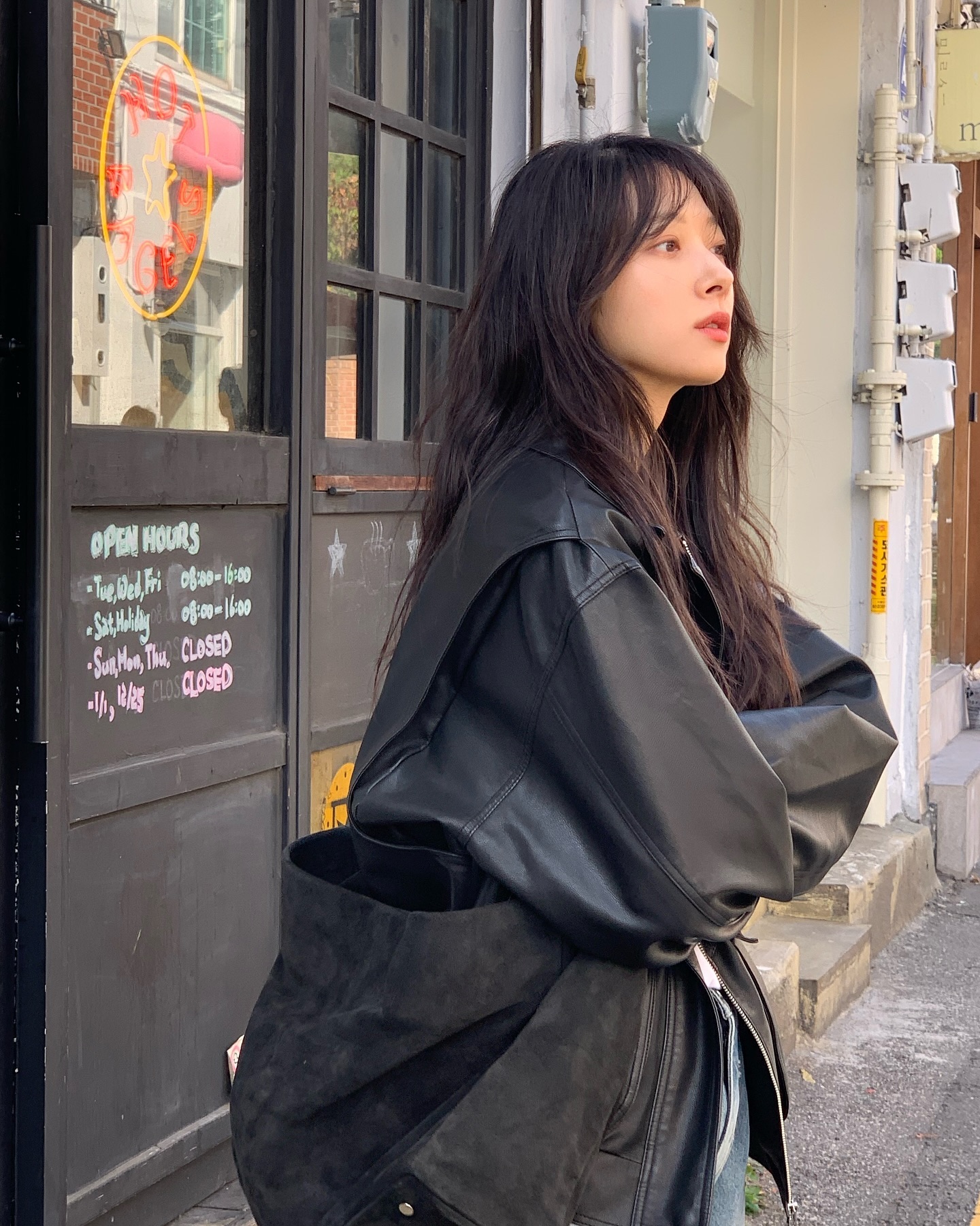 셀럽들의 최애 브랜드로 떠오르는 다이닛🖤누가누가 입었나🤩 이미지