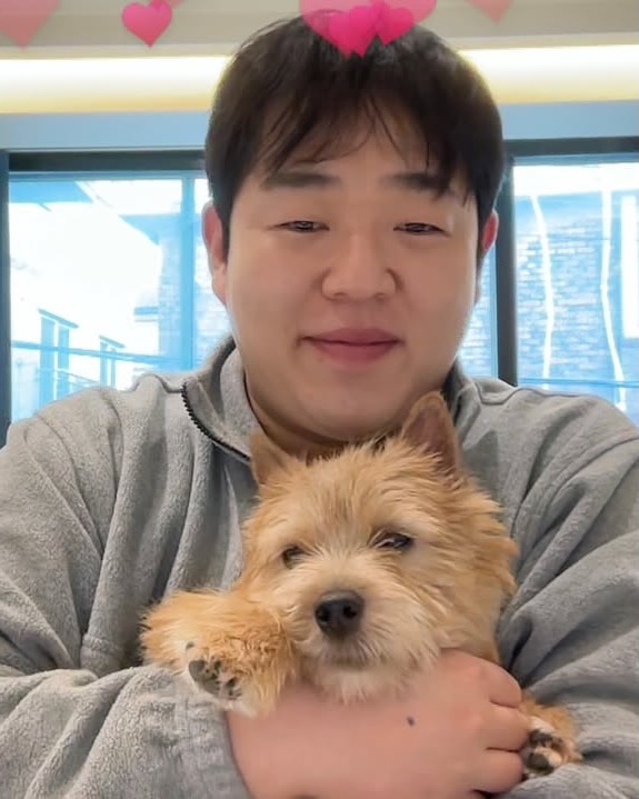 추울 때 더 귀여운 문땅훈🎅🏻 이미지3