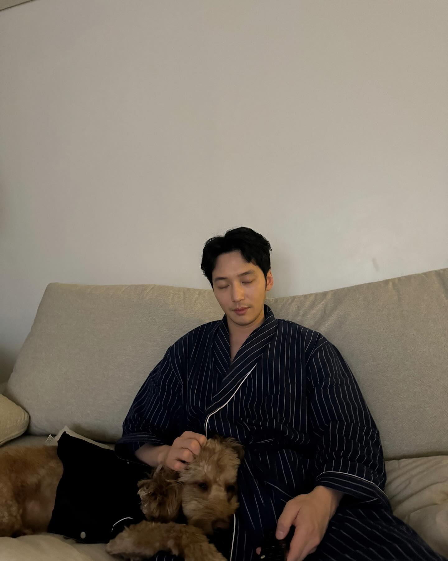 집에서도 멋은 포기못해🛌 이미지7