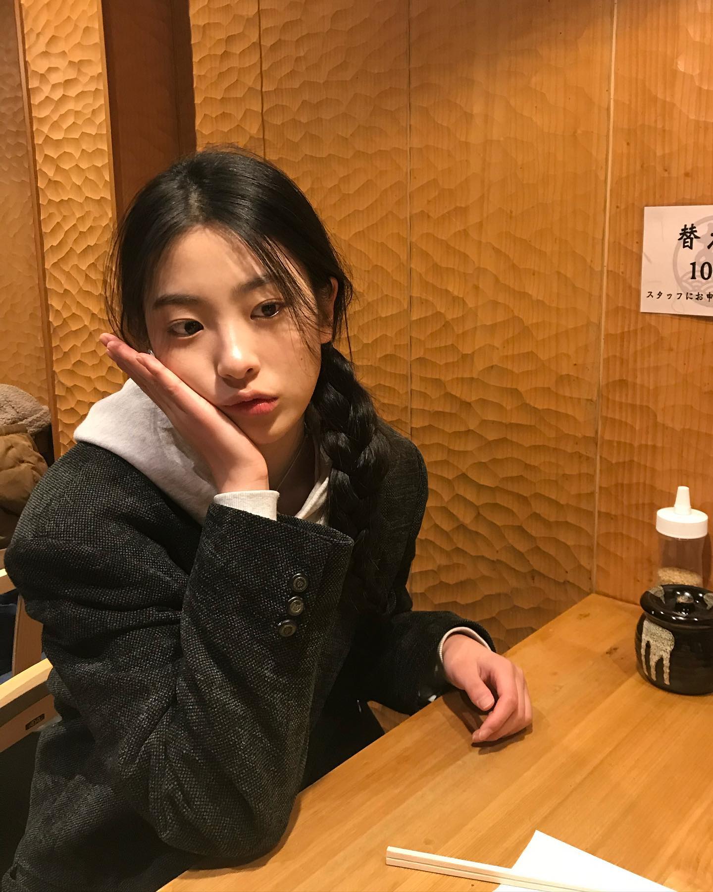 오예주는 숨은 사복룩 장인임🩵
포카리 광고로 알려진 오예주의 캐주얼&러블리 데일리룩🤎 이미지3