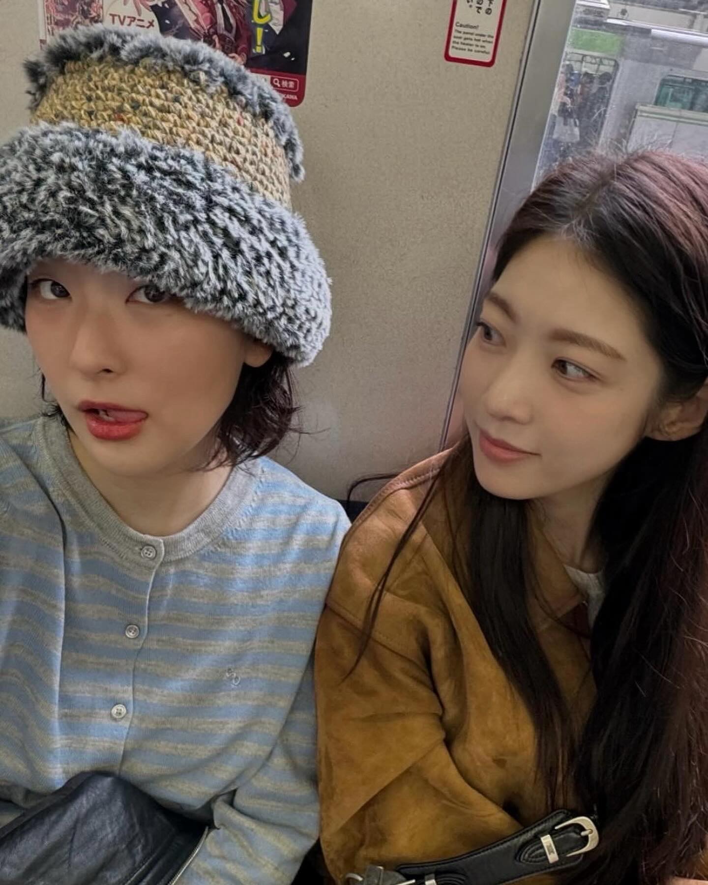 스타의 친구를 소개합니다💕
예쁜 애 옆에 예쁜 애의 정석을 보여주는 스친소 모음.zip

1. 슬기 x 공승연

2. 수지 x 나나 x 장희령 x 조현아

3. 사나 x 미연

4. 카리나 x 예지

5. 윈터 x 채현

6. 노정의 x 류진 이미지2