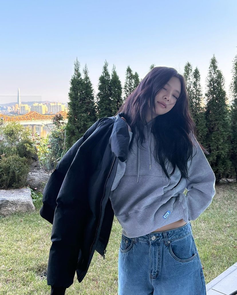 제니가 알려주는🖤🖤블랙 패딩룩 이미지7