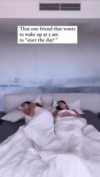 아침형 인간 친구랑 우정여행 시 퇴치법🛌🦟 이미지