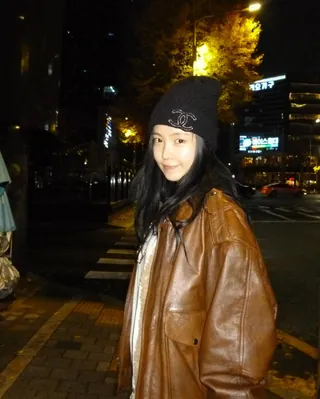 올겨울 비니는 여기가 핫하다?❤️🔥
셀럽들의 인스타 속 자주 보이는 샤넬 비니✨ 이미지