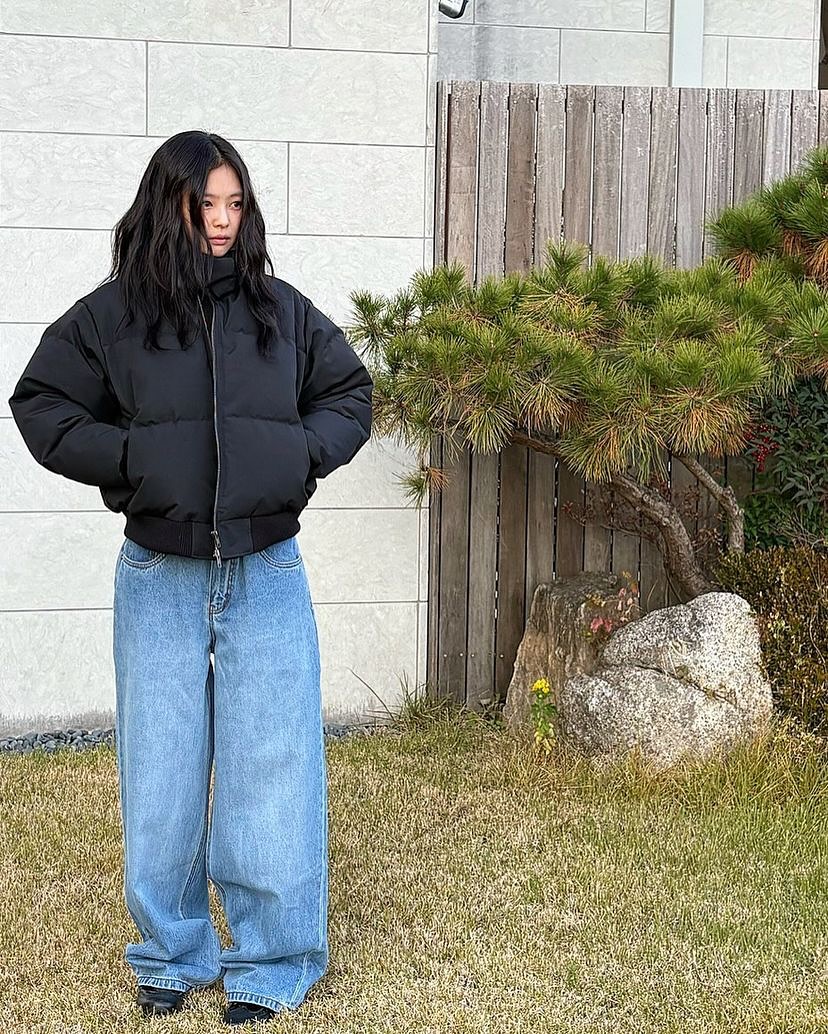 제니가 알려주는🖤🖤블랙 패딩룩 이미지