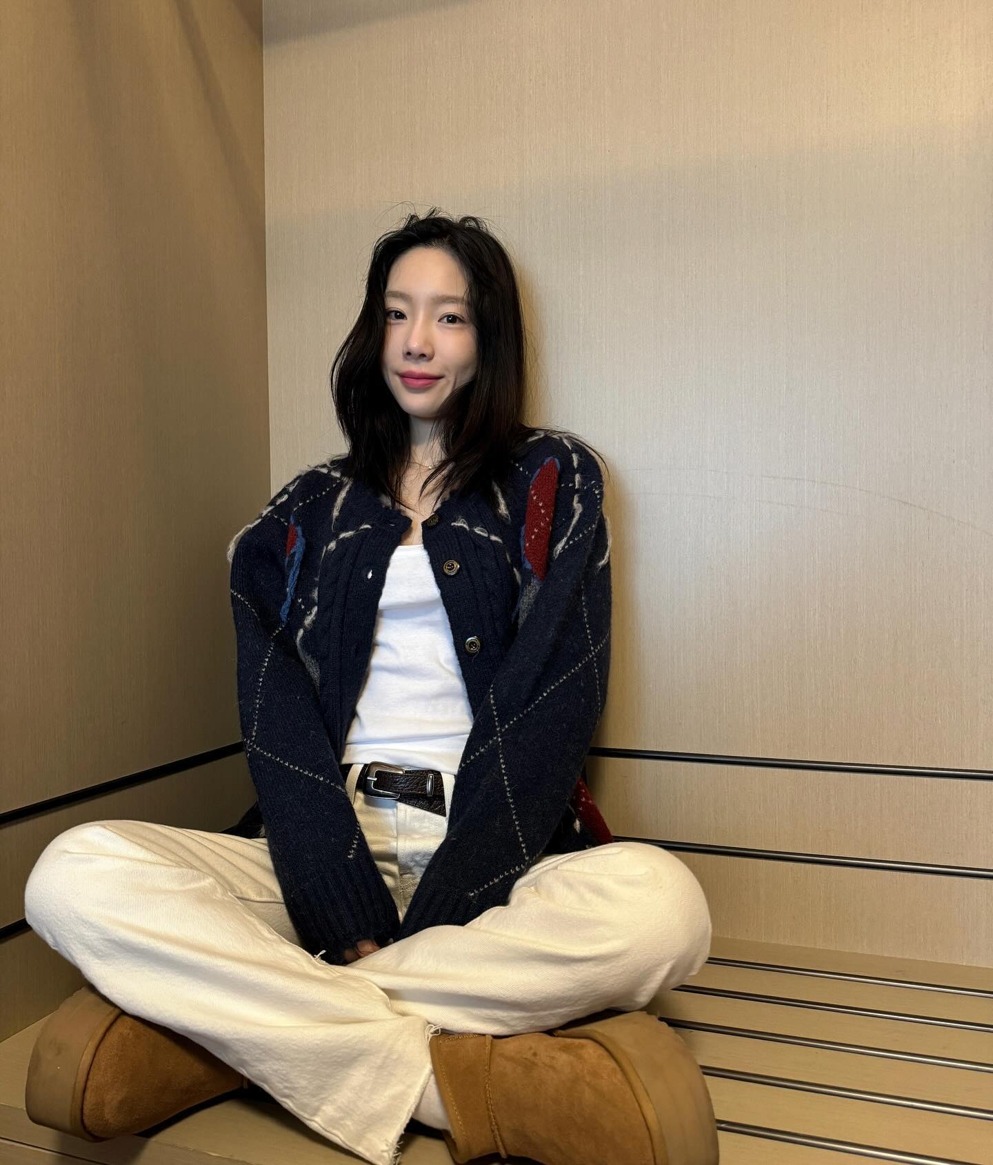 지금 제일 필요한 건🤎어그부츠
겨울엔 어그 신고 눈 뽀득뽀득 밟아야지❄️🩵 이미지2