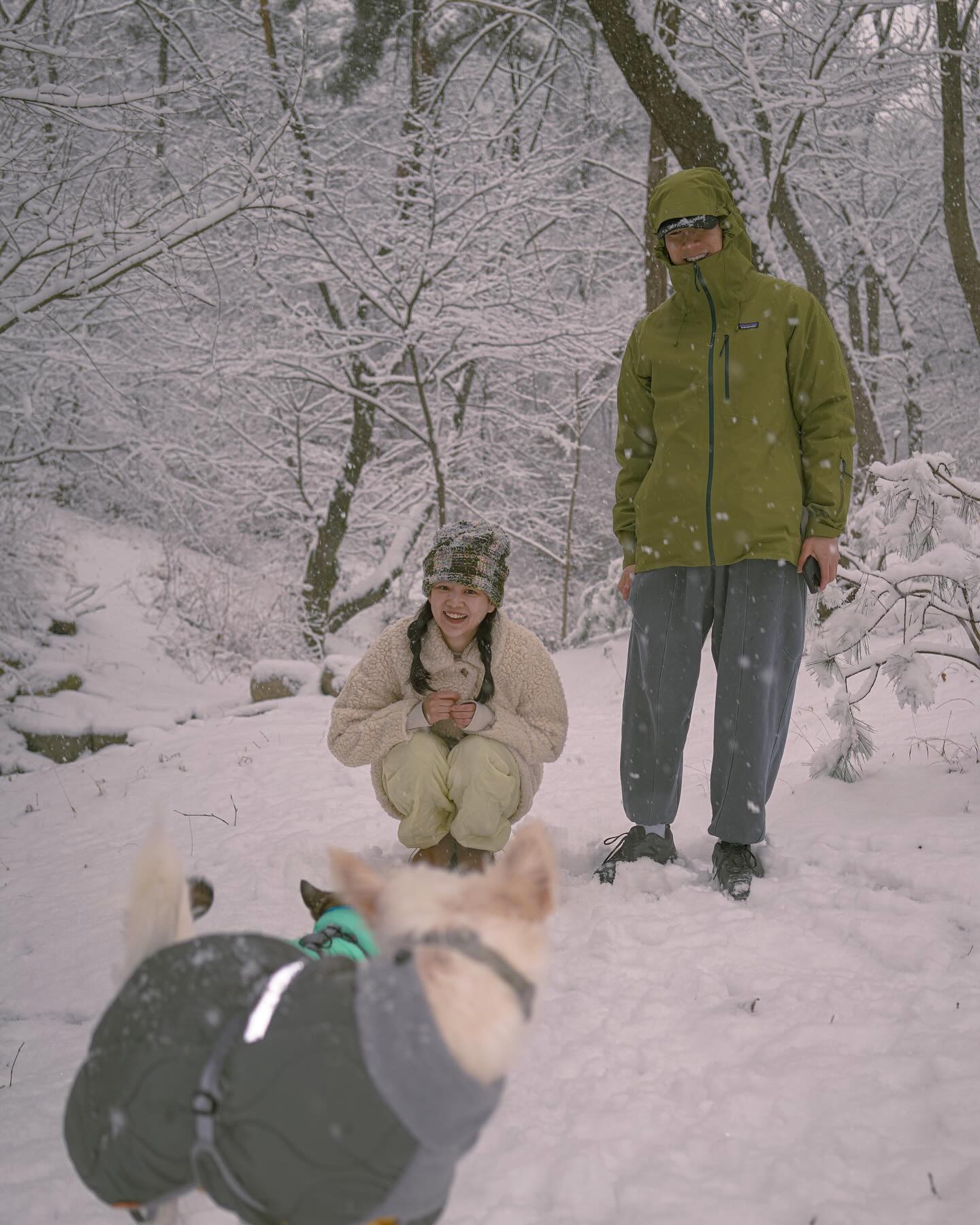 옆구리가 시려워여..🥲 이미지