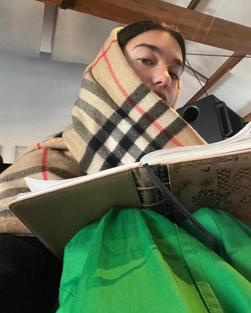 이렇게 코디해봐🇬🇧🧣체크 머플러 이미지4