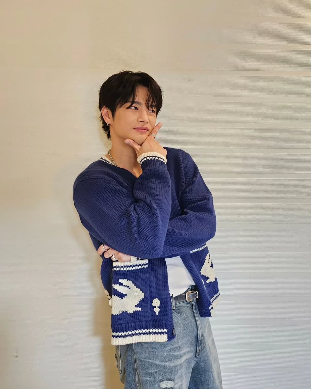 깔끔하게 라운드넥으로🧶 이미지"