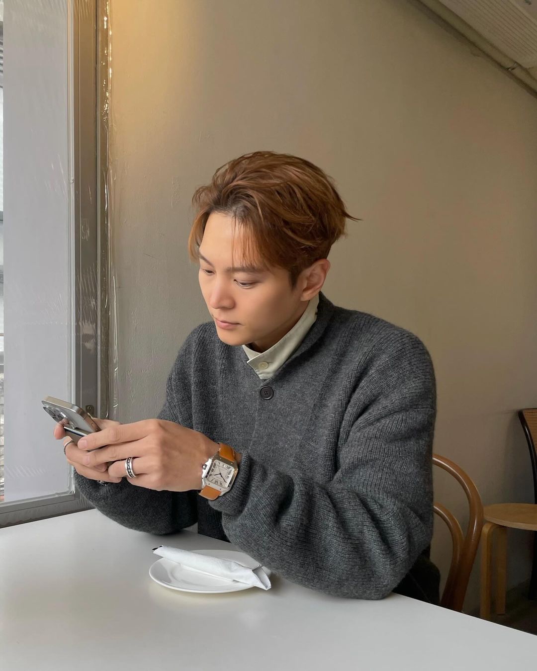 단정하게 니트에 셔츠🧶👔 이미지