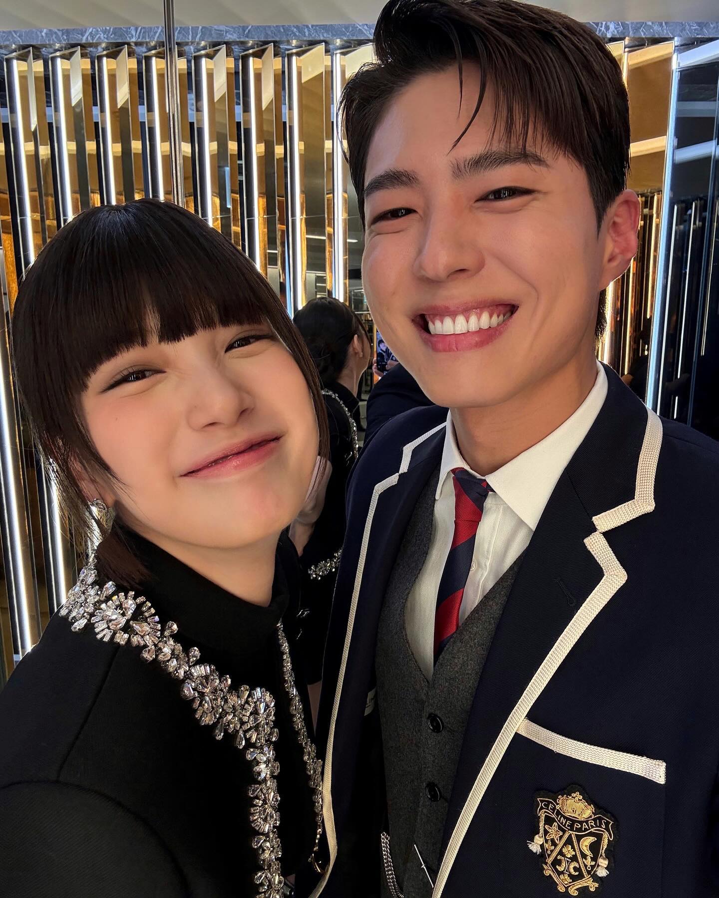 박보검은 아주 유명한 투샷 장인📸
볼 때마다 훈훈한 투샷 모음.zip✨ 이미지2
