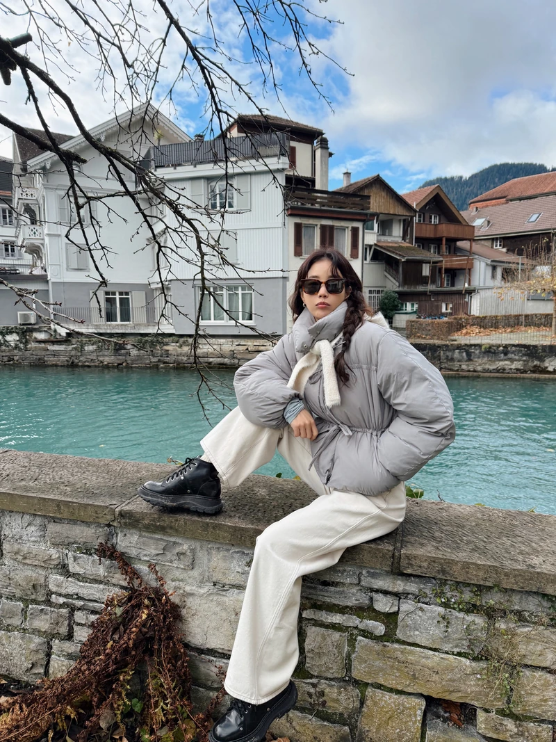 은세언니 스위스 여행룩🇨🇭❤️예뻐
겨울 여행 준비 중이면 러블리☃️🧣겨울여행룩 저장할것 이미지2