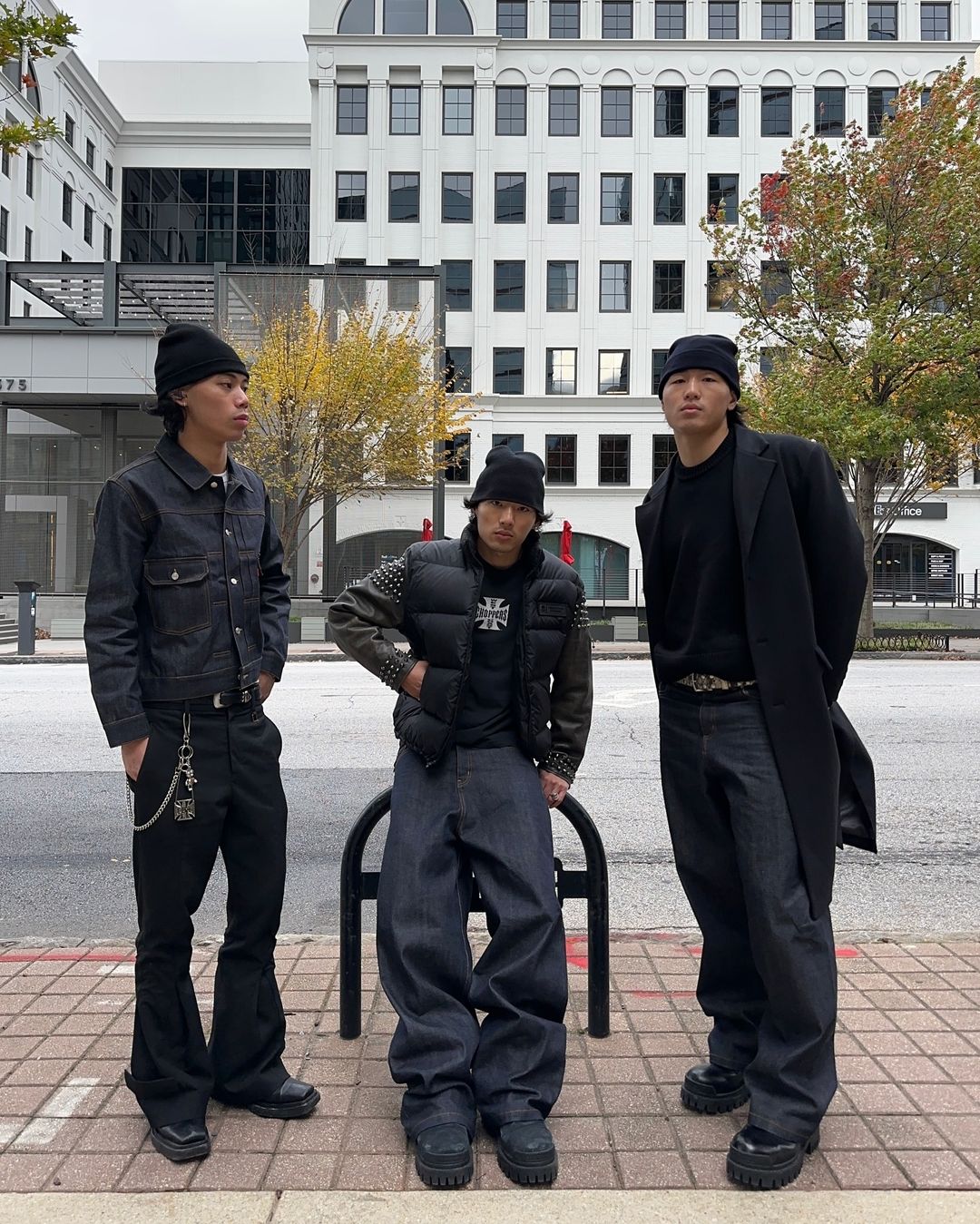 더 이상 못껴입으니 체인으로⛓️ 이미지