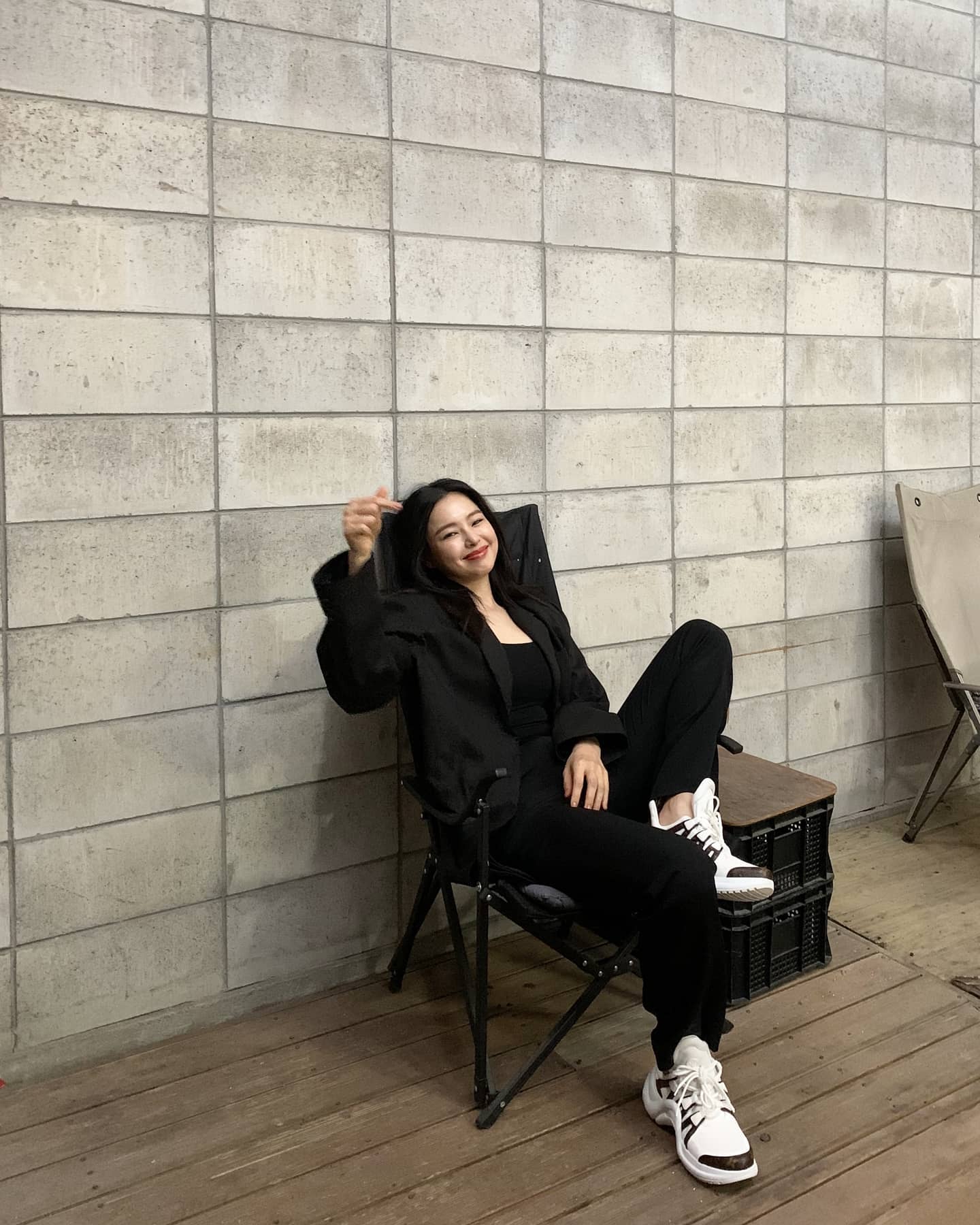 요즘 열혈사제2 대세 이하늬❤️
캐주얼하면서도 우아한 느낌이 매력적인 룩 모아보기👀 이미지3