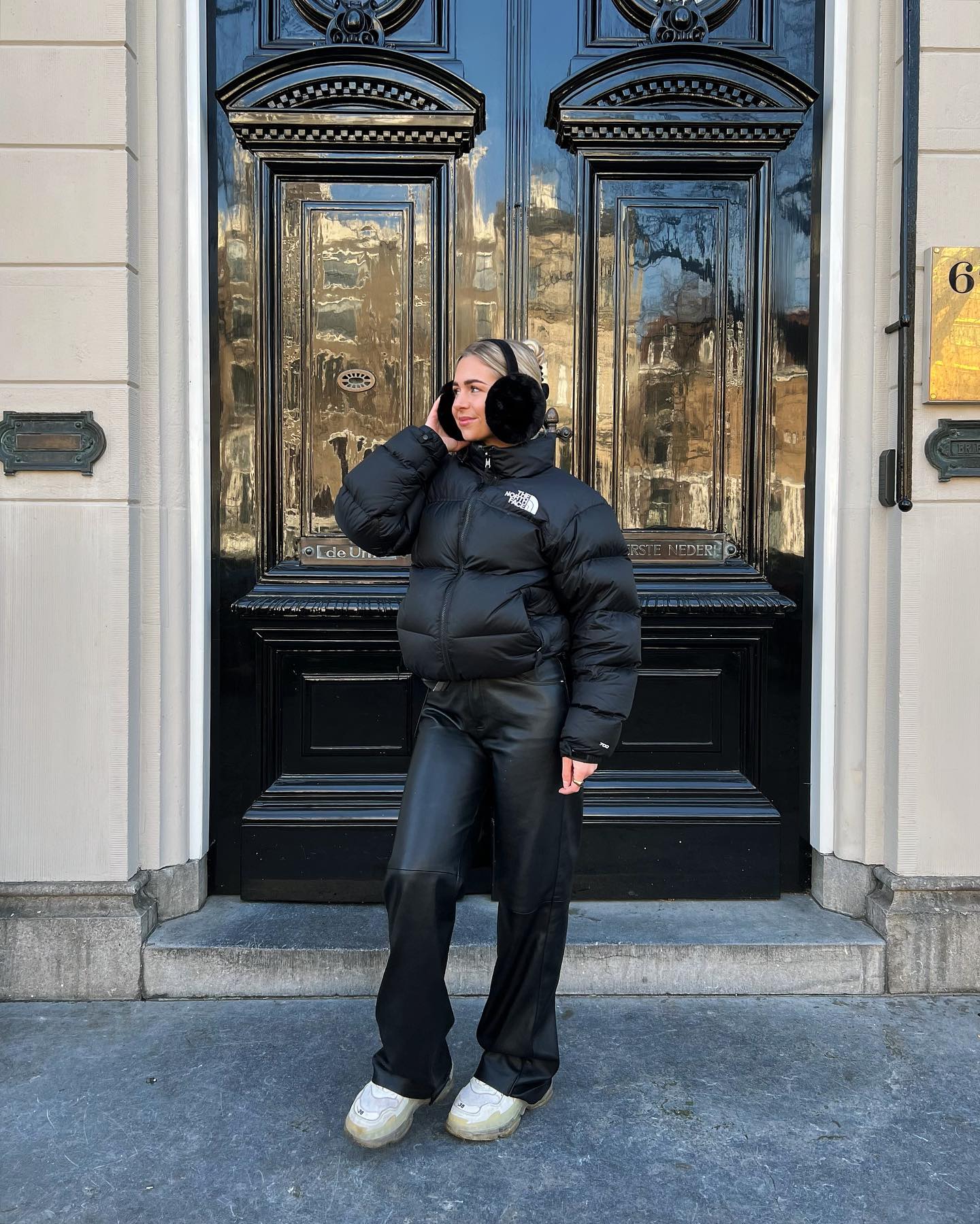 노페 패딩은 블랙🖤제일 편해 이미지7