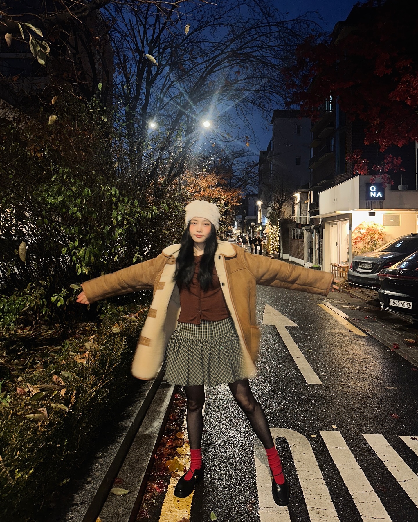 퍼스널 시즌이 겨울인 주은🤎
니트부터 체크스커트까지 참고하기 좋은 겨울룩❄️ 이미지4