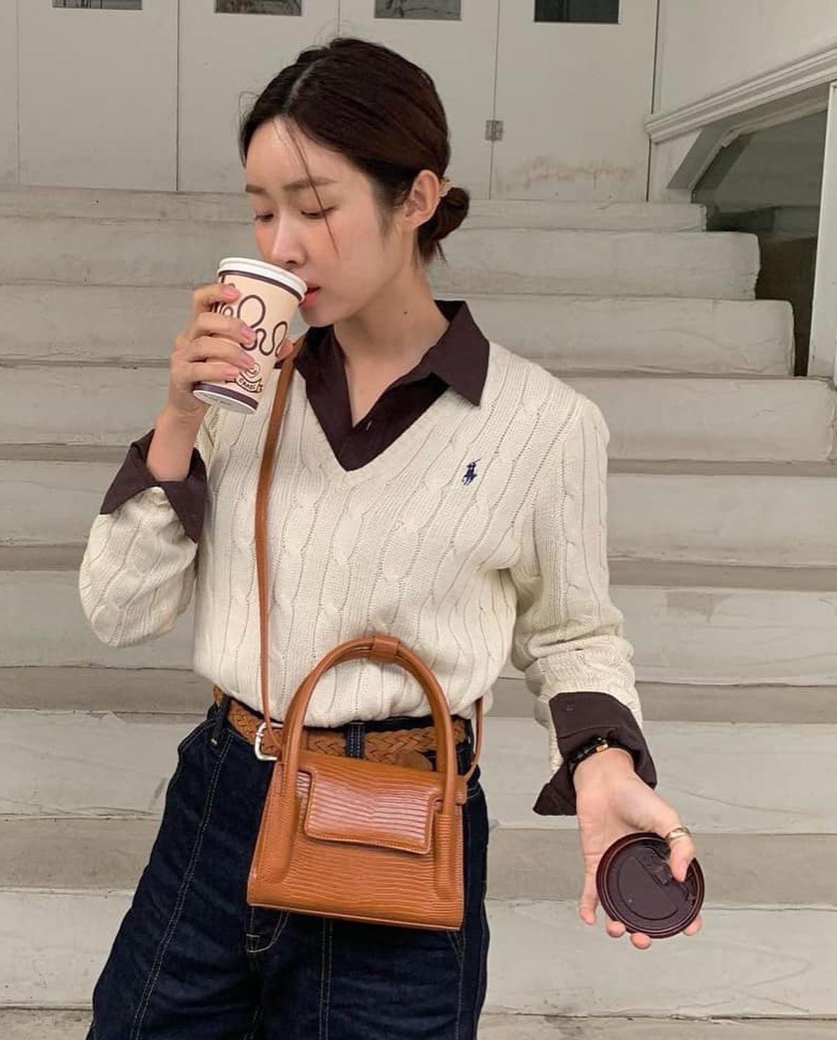 미니멀룩 기본템 폴로 케이블 니트🧶 이미지