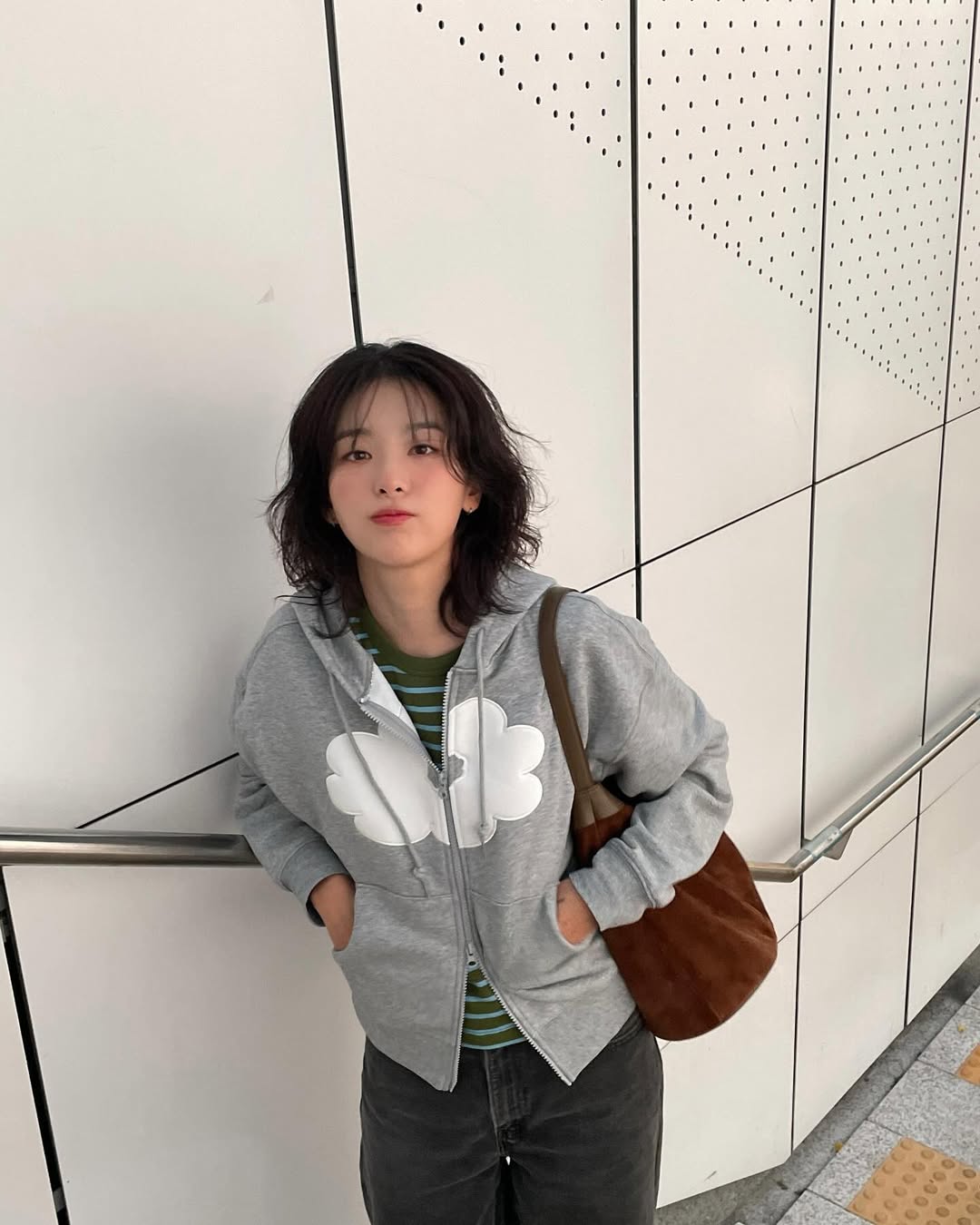 겨울 레이어드 필수템 집업❄️🤍 이미지