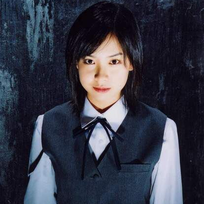 쿨톤 아니고 서늘톤 입니다.🥶

한국의 레전드 공포 시리즈로 손꼽히는 여고괴담! 여기에 출연한 배우들의 공통점을 찾으셨나요? 바로, 가만히 있어도 서사가 완성되는 서늘한 외모를 지닌 점입니다. 공포 분위기와 맞물려 차가운 이미지를 발산하며, 지금까지도 많은 사람들의 기억 속에 강렬하게 남아 있는 대표적인 배우들을 소개하겠습니다.🩵

1. '여고괴담 4' 차예련

2. '여고괴담 3' 박한별

3. '여고괴담 3' 송지효

4. '여고괴담 4' 서지혜

5. '여고괴담 4' 김옥빈

6. '여고괴담' 최강희

7. '여고괴담 2' 김규리 이미지