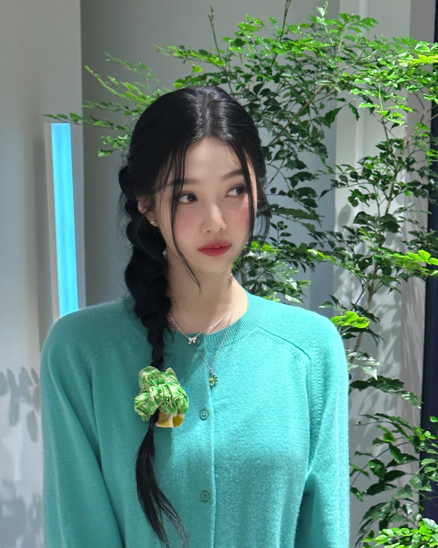 훔치고 싶은 오동통 입술👄
명란젓처럼 도톰한 입술을 자랑하는 셀럽 5인❤️@명란코어

1. 송혜교

2. 전지현

3. 혜인

4. 수지

5. 조이 이미지