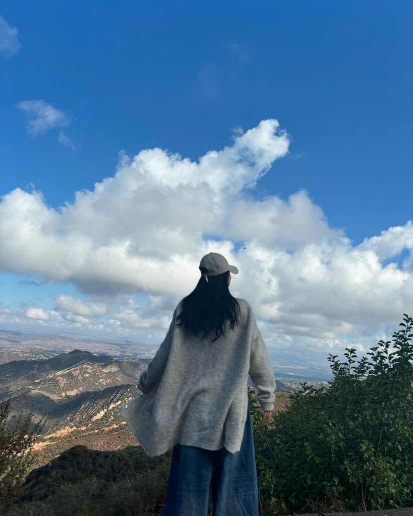 따라하기 좋아🖤🩶닝닝 모자 일상
주기적으로 봐줘야됨🥟🥢최근 업데이트 코디 모음 이미지6