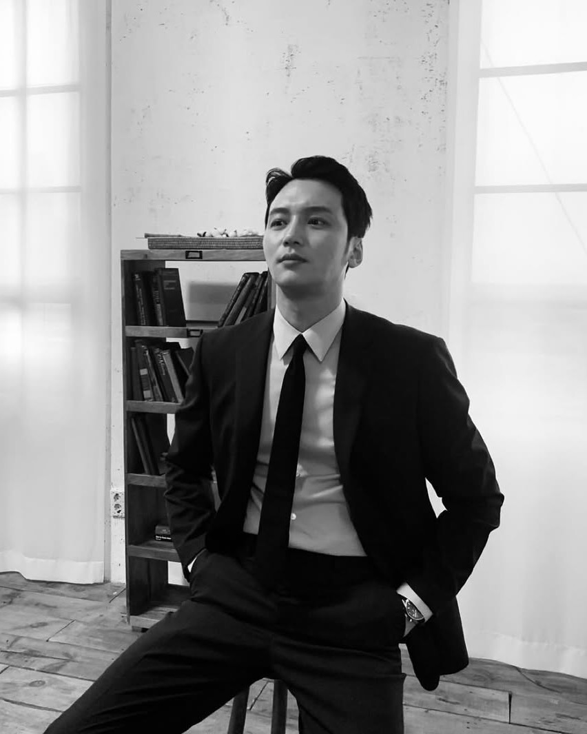 넥타이 매면 성숙함 +10 이미지