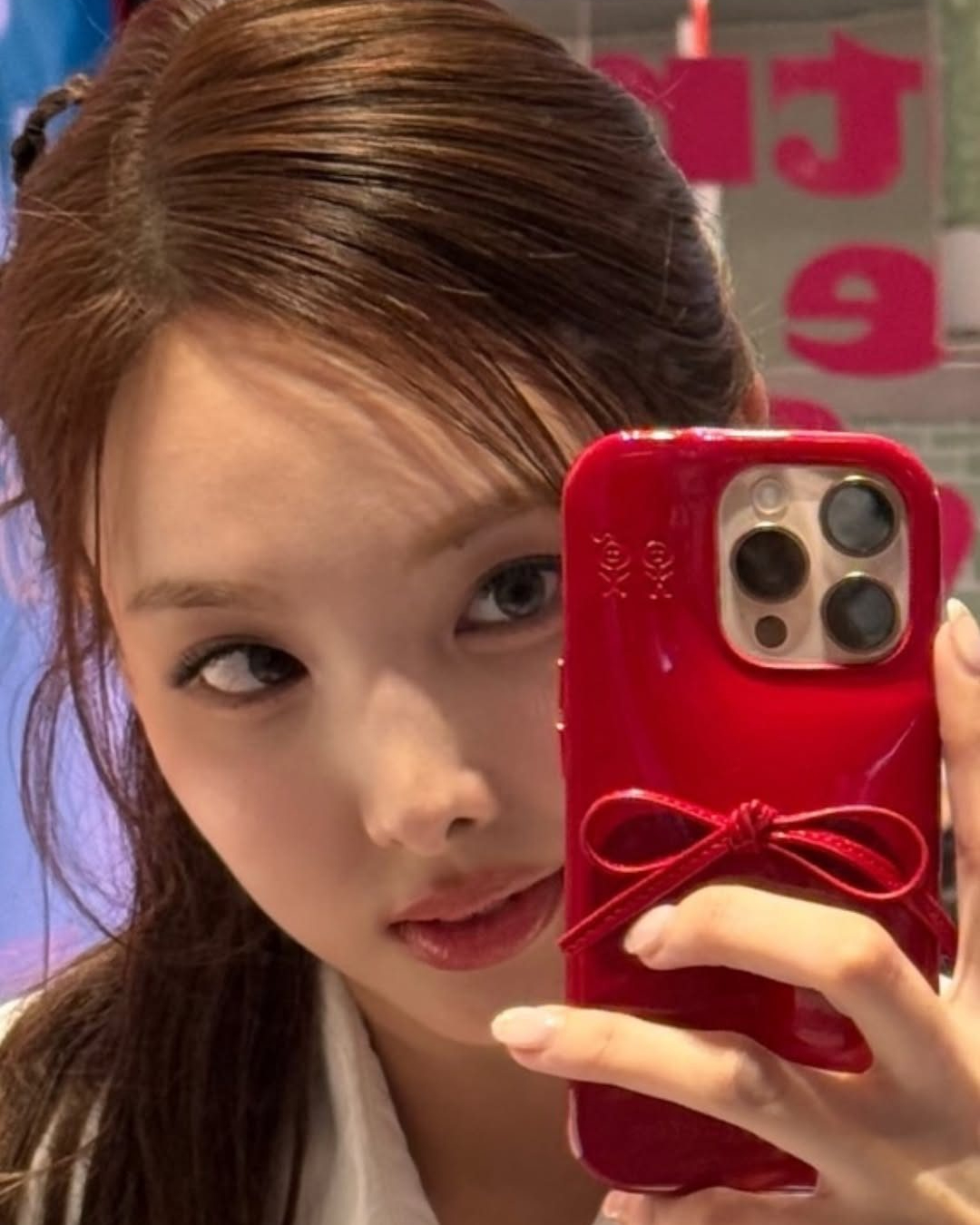 셀럽들이 사랑하는 폰케이스🖤📱
요즘 제일 핫한 @어반 소피스티케이션❤️ 이미지